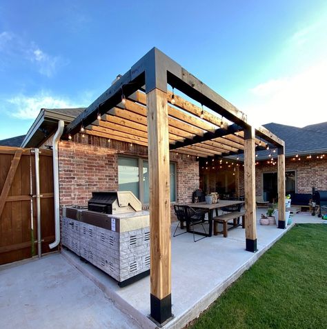 With our Simple DIY Modular Pergola kit system, it has never been easier to have a perfect backyard patio environment in 45 minutes. Toja Grid Pergola Ideas, Modular Pergola, Toja Grid, Attached Pergola, Timber Pergola, Building A Pergola, Pergola Attached To House, Backyard Pergola, Casa Container