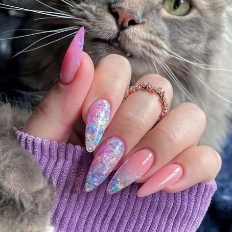 Mylar Nails, Sprinkle Nails, Glitter Fade Nails, Unicorn Nails Designs, Unicorn Nail Art, Cotton Candy Nails, Confetti Nails, Pinterest Nails, Unicorn Nails