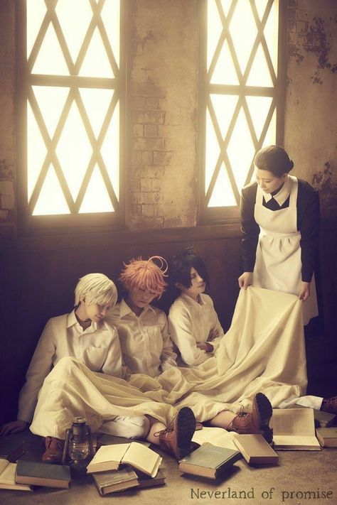 Neverland Art, Promise Neverland, Epic Cosplay, Real Anime, I'm Crazy, The Promised Neverland, Anime Cosplay Costumes, Cosplay Characters, Promised Neverland