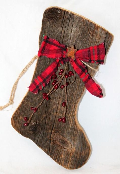 Wood stocking Wooden Stocking, Jul Diy, Primitive Christmas Decor, Santa Boots, Christmas Wood Crafts, Navidad Diy, God Jul, Crafts To Make And Sell, Primitive Christmas