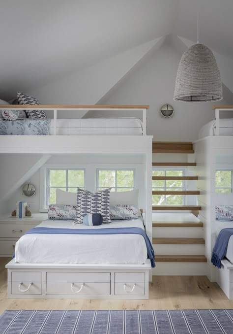 Room for More: Beautiful Bunk Rooms | Boston Design Guide Vineyard Interior Design, Marthas Vineyard Interior Design, Bunk Room Ideas, Cape Cod Home, Ideas Habitaciones, Boston Design, Built In Bunks, Bunk Rooms, Dream Beach Houses