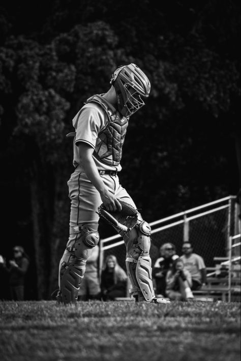 Unique Sports Photography, Baseball Sports Photography, Baseball Catcher Aesthetic, Baseball Action Shots Sport Photography, Cool Baseball Pictures, Baseball Pitcher Aesthetic, College Baseball Aesthetic, High School Baseball Aesthetic, Baseball Catcher Pictures