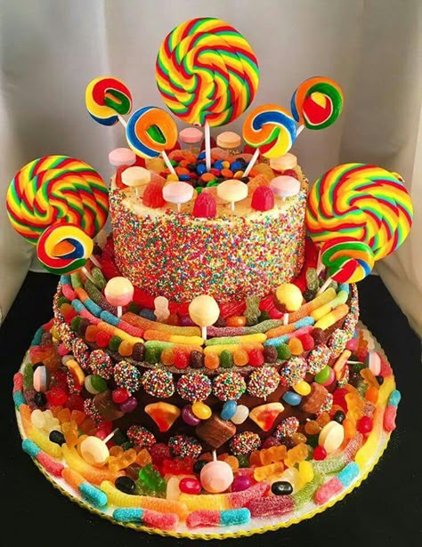 Candy land cake. Photo only Candy Lovers Cake, Candy Covered Cake, Candy Land Cakes, Candy Land Cake Ideas, Sweet Cake Ideas, Colorful Candy Cake, Candy Land Cake, Candyland Cake, Candy Birthday Cakes