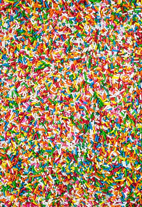 They call it an ice cream party because it's cool. Sprinkle Party, Birthday Wallpaper, Studio Diy, Food Wallpaper, Rainbow Aesthetic, Watch Wallpaper, Apple Watch Wallpaper, Birthday Background, Cute Backgrounds