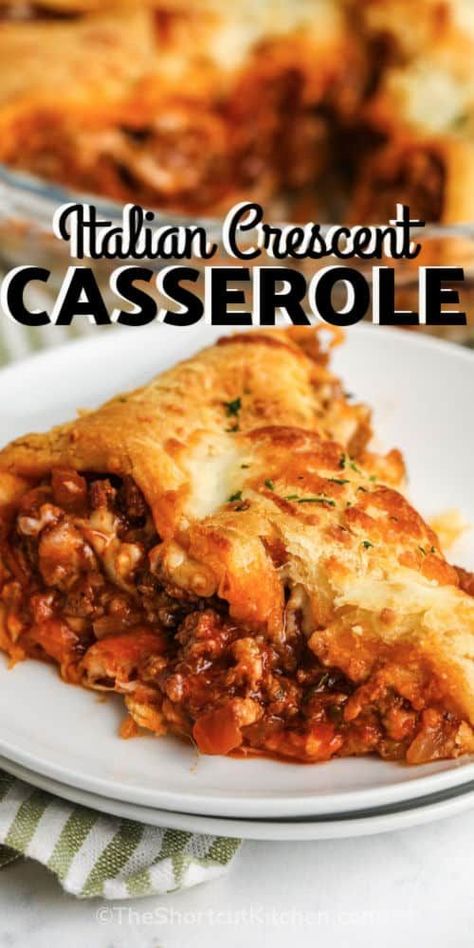 Crescent Roll Spaghetti Bake, Italian Beef Crescent Roll Casserole, Italian Crescent Bake, Hamburger Crescent Roll Recipes Easy Dinners, Ground Meat And Crescent Rolls, Italian Croissant Casserole, Italian Cresent Roll Casserole, Casseroles Using Crescent Rolls, Crescent Roll Casserole Ground Beef