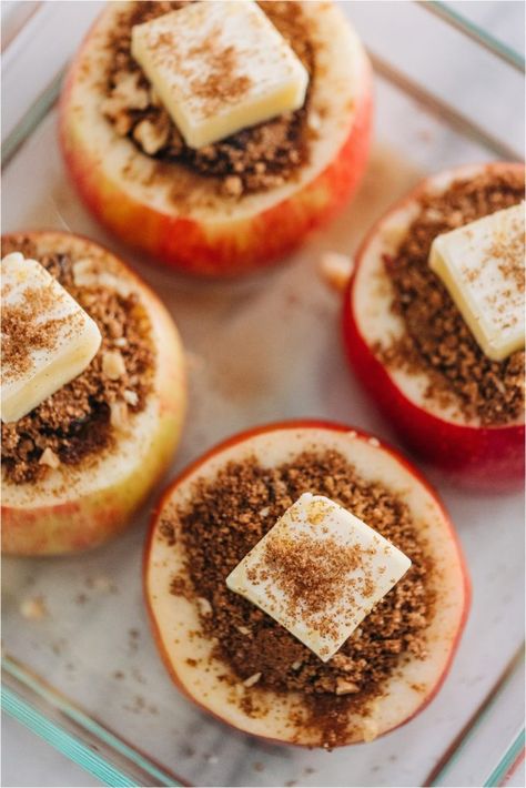 Things To Do With Honeycrisp Apples, Recipes Using Honeycrisp Apples, Honey Baked Apples, Baked Apples With Honey, Baked Honeycrisp Apples, Honeycrisp Apple Desserts, What To Make With Honey Crisp Apples, Honeycrisp Apple Crisp, Recipes With Honey Crisp Apples