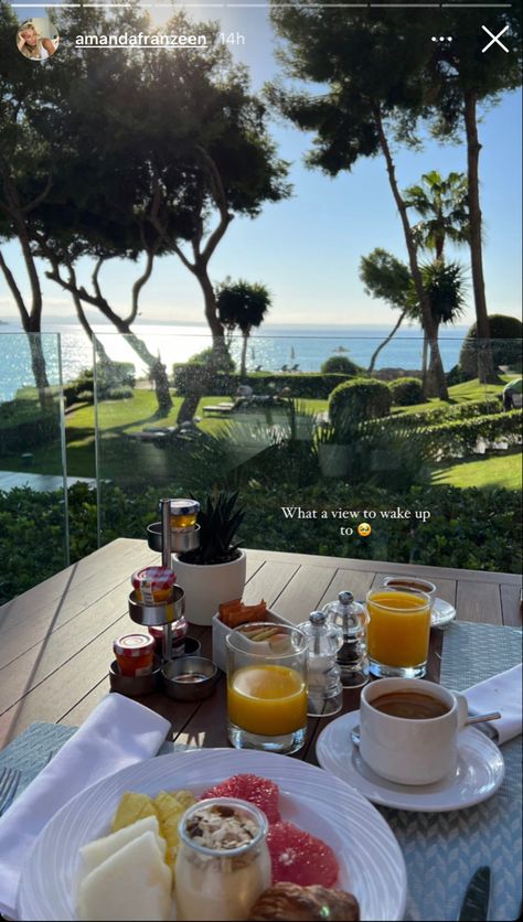 Vacation Morning Aesthetic, Breakfast With A View Insta Story, Insta Breakfast Story, Instagram Post Ideas Vacation, Vacation Aesthetic Instagram Story, Instagram Story Holiday Ideas, Breakfast Stories Instagram, Breakfast Ideas Instagram Story, Breakfast Ig Story Ideas