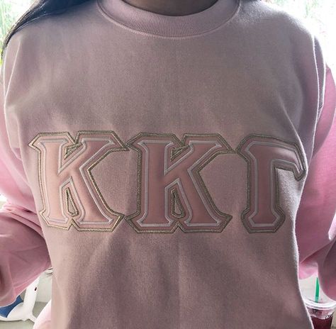 Sorority Letter Sweatshirts Ideas, Sorority Letter Shirts, Letter Shirts Sorority, Letters Sorority Sweatshirt, Sorority Letter Print Sweatshirt In Relaxed Fit, Reveal Outfits, Stitch Letters Sorority, Sorority Letters Embroidery, Sorority Letters Sweatshirt