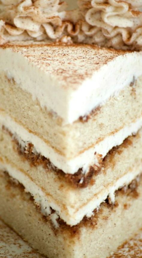 Three Layer Cake, Cinnamon Frosting, Cinnamon Glaze, Cinnamon Cake, Cinnamon Roll Cake, Cake Flavors, Savoury Cake, Frosting Recipes, Food Cakes