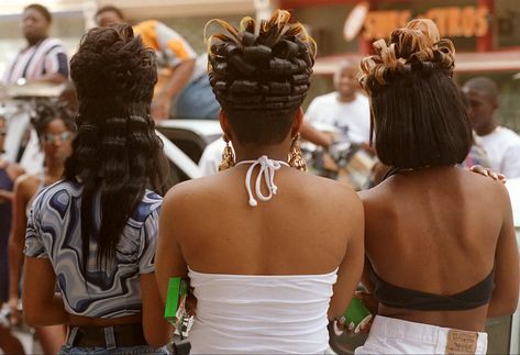 Freaknik Documentary: Atlanta’s Rowdy Spring Festival Revisited - The New York Times Freaknik 90s Outfit Ideas, Freaknik Hairstyles, Justine Skye Style, Freaknik 90s Outfit, Freaknik 90s, 90s Freaknik, 90s Black Culture Aesthetic, 90s Outfit Ideas, Johnny Crawford