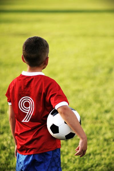 Youth Soccer Pictures, Win At All Costs, Soccer Photography Poses, Coaching Youth Sports, Soccer Poses, Soccer Photography, Soccer Tournament, Football Photography, Soccer Inspiration