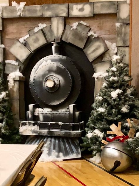 Polar Express Outdoor Christmas Decorations, Polar Express Lantern, Trunk Or Treat Polar Express, Polar Express Background, Polar Express Home Decor, Polar Express Desk Decorations, Polar Express Cubicle Decorations, Polar Express Hot Chocolate Scene, Polar Express Tree Ideas