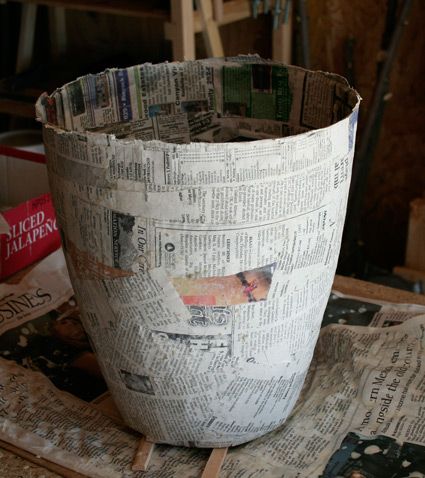 Waste Basket Out Of Old News Papers Mache Art, Solid Waste, Paper Works, Paper Mache Art, Paper Stuff, News Paper, Old Newspaper, Waste Basket, Paper Mache