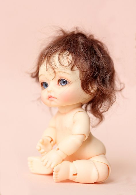 Nappychoo brown wig | by Sherbet LollyDolly Blond Wig, Reborn Toddler Girl, Baby Doll Nursery, Bjd Dolls Girls, Sculpted Doll, Polymer Clay Dolls, Beautiful Barbie Dolls, Unique Dolls, Art Dolls Handmade