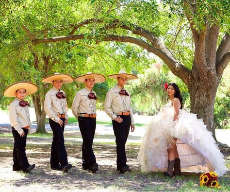 🌿Love this Charro theme and choice of colors!! Great capture by @lc_photo_video ⁣ ⁣ ⁣ ⁣ ⁣ ⁣ #charroquinceanera #charrotheme… Charro Chambelanes, Damas And Chambelanes Outfits, Charro Quinceanera Theme, Quinceanera Dresses Lavender, Chambelanes Outfits, Quince Photos, Quinceanera Court, Charro Theme, Champagne Quinceanera Dresses