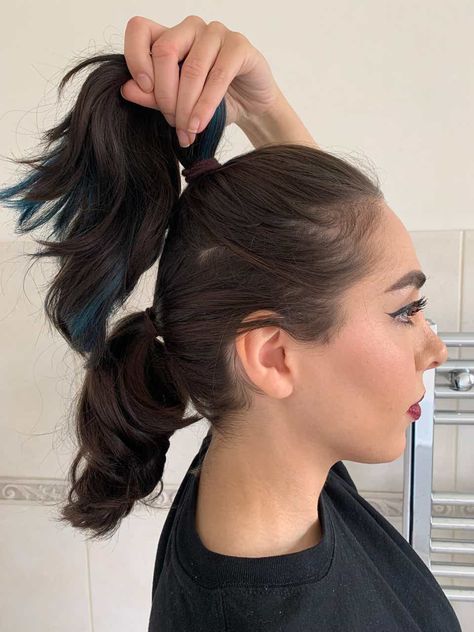 I Tried TikTok Double Ponytail Hack For Longer Hair Medium Hair Ponytail, Ponytail Trick, Ponytail Haircut, Ponytail Hack, Full Ponytail, Cute Ponytail Hairstyles, Chic Ponytail, Tail Hairstyle, Short Hair Ponytail