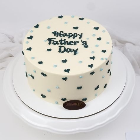 To all the Dad's out there ❤️ Happy Father's Day 💙 Thank you to all the kids who made us a part of making your Dad feel special 😍 Happy Fathers Day Cake, Fathers Day Cake, Dubai Shopping, Happy Father's Day, Cake Shop, Feel Special, Feeling Special, Happy Father, Happy Fathers Day