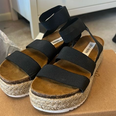 steve madden kimmie sandal size 7 Steve Madden Kimmie Sandal, Steve Madden Shoes, Black Sandals, Steve Madden, Size 7, Sandals, Black