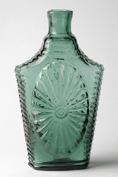 Flask Attributed to Keene (Marlboro Street) Glass Works, Keene, New Hampshire, 1815 - 1841 Geography: Probably made in Keene, New Hampshire, United States, North and Central America Date: 1815-41 Medium: Non-lead glass (aqua) Vintage Glass Bottles, Flask Design, Liquor Glass, Lead Glass, Glass Flask, Beautiful Bottles, Antique Glass Bottles, Antique Bottle, Aqua Glass