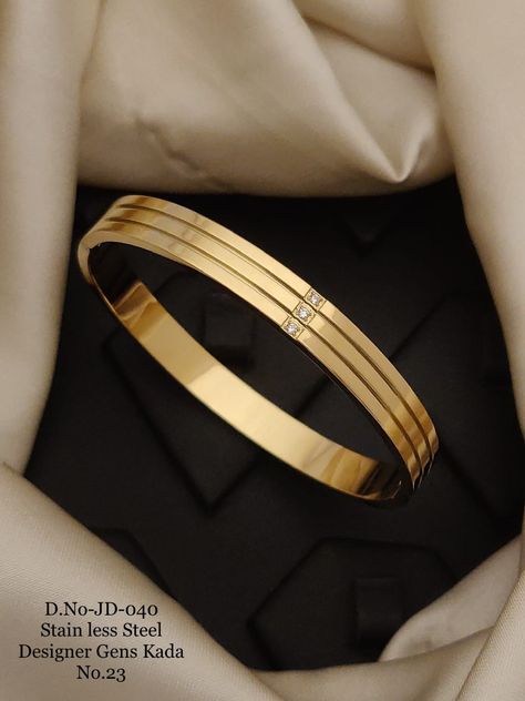 Bangle For Men Gold, Hand Kada Gold For Women, Men Bangle Gold, Kada For Men, Mens Kada Design Gold, Gold Bangle For Men, Gold Kada For Men, Kada Design, Gents Kada