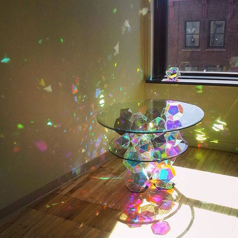 Prism Table http://fancy.com/things/202282676961411395/Sparkle-Palace-Cocktail-Table-by-John-Foster House Goals, Dream House Decor, Design Case, Aesthetic Room Decor, Aesthetic Room, Dream Room, تصميم داخلي, My Dream Home, Home Deco