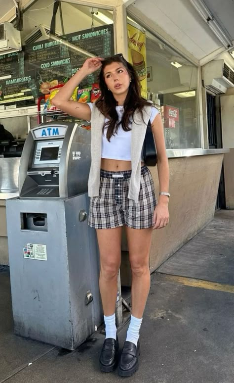 Curated Summer Fashion LINKED 🩵 Summer Style 2020, Casual Cute Skirt Outfits, Micro Shorts Outfit Summer, Summer Fashion Y2k, Outfit Inspo Cool Girl, Cool Girl Style Summer, Women Shorts Outfit Casual, Thrifted Outfits Aesthetic Summer, Cool Funky Outfits