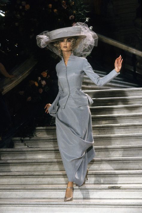 Dior Vintage Aesthetic, Dior Spring 1998, Christian Dior Runway, Galliano Dior, Vintage Fashion 1950s, Dior Collection, 90s Runway Fashion, Dior Dress, Christian Dior Haute Couture