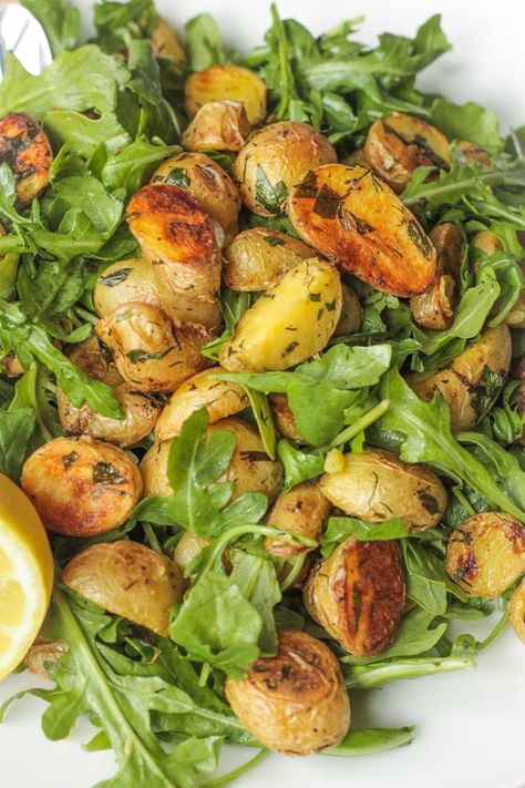 Herb Roasted Potato & Rocket Salad - (Use veggie broth instead of oil) Potato Arugula Salad, Arugula Recipes, Arugula Salad Recipes, Herb Roasted Potatoes, Roasted Potato, Arugula Salad, Potatoe Salad Recipe, Roasted Potatoes, Arugula