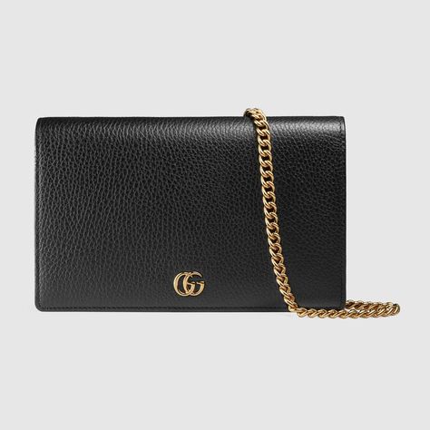 GG Marmont leather mini chain bag by Gucci has a structured shape in textured leather. The flap closure features a petite version of the Double G hardware. 895 Gucci Gg Marmont Mini, Gg Marmont Mini, Mini Chain Bag, Gucci Store, Gucci Gifts, Gucci Gg Marmont, Gucci Gucci, Gg Marmont, Bag Trends