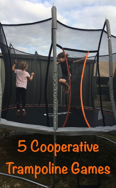 5 Cooperative Trampoline Games - Moments A Day Vuly Trampoline, Trampoline Games, Trampoline Tent, Rebounder Trampoline, Rebounder Workouts, Workout Benefits, Farm Games, Trampoline Workout, Cooperative Games