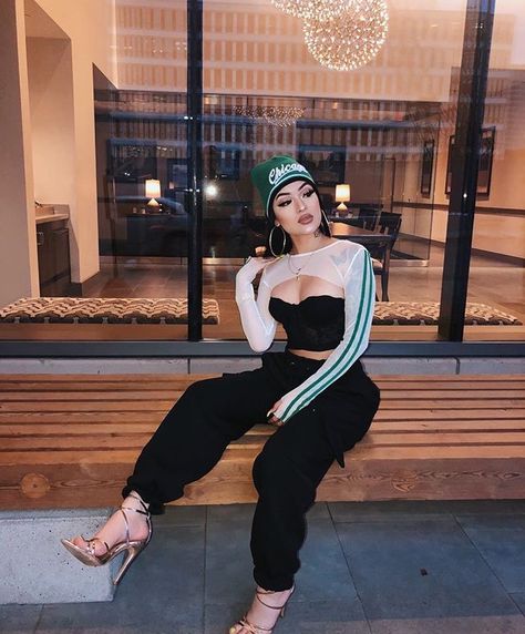 Jaszy Cortez Outfits, Jaszy Cortez, Escape The Ordinary, Lit Outfits, Boujee Outfits, Streetwear Fashion Women, Baddie Outfits Casual, Outfits Casuales, Cute Casual Outfits