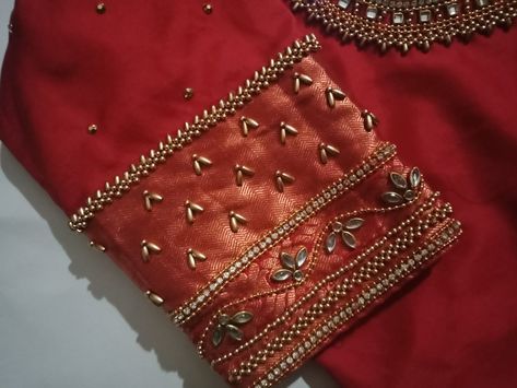 Border Aari Work Designs, Bridal Blouse Designs Simple, Red Blouse Design, Pink Blouse Designs, Blue Blouse Designs, Latest Bridal Blouse Designs, Simple Hand Embroidery Patterns, Latest Blouse Designs Pattern, Aari Designs