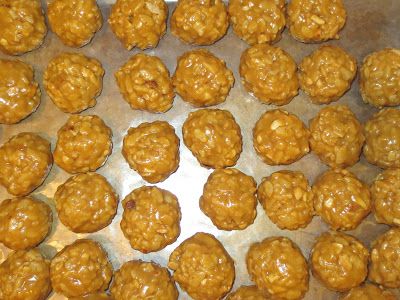 Trisha Yearwood's "Miss Mickey's" Peanut Butter Balls Peanut Butter Rice Crispy Treats, Peanut Butter Rice Crispies, Trisha Yearwood Recipes, Peanut Butter Balls Recipe, Celebrity Recipes, Trisha Yearwood, Butter Balls, Christmas Candy Recipes, Butter Rice