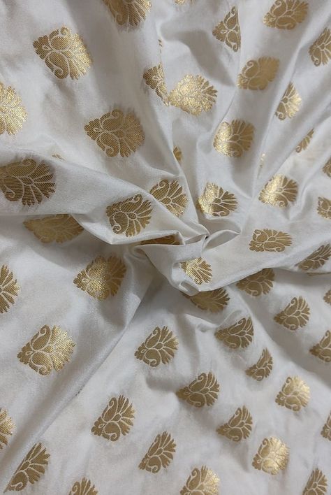 Check out this item in my Etsy shop https://www.etsy.com/in-en/listing/1265267635/wedding-fabric-katan-silk-fabric-golden Golden Dress, Unique Fabric, Katan Silk, Wedding Fabric, Brocade Fabric, Fabric By The Yard, Silk Fabric, Yard, Etsy Shop