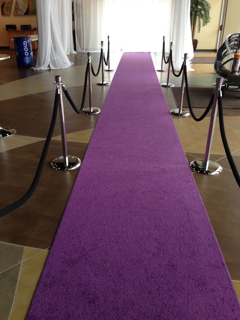 Elegant set-up at World Victory Church #Atlanta #rental #royal #purple #carpet #runner #VIP #stanchions #black #ropes Black Carpet Living Room, Black Carpet Bedroom, White Carpet Bedroom, Purple Runner, Black And White Carpet, Wedding Aisle Runner, Stair Makeover, Purple Carpet, Textured Carpet