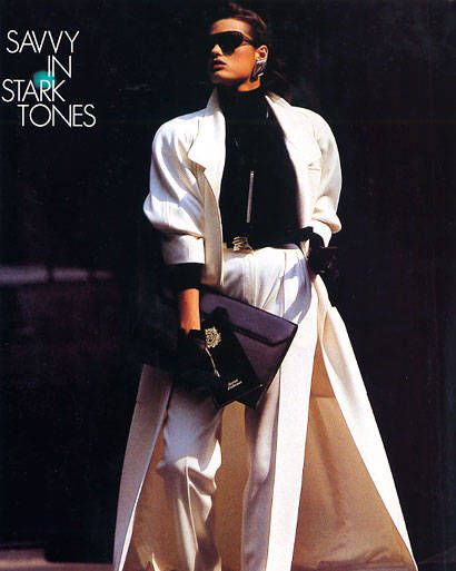 One of ELLE's most consistent readerships, from its very first year in publication, has been the powerful, professional woman. Fashion stories in 1986 were heavily styled toward that iconic Working Girl shoulder, and power suits in "quiet" power colors such as this white Anne Klein ensemble. (January 1986) Women Power Dressing, Fashion 80s Women, Alissa Salls, Mode Mantel, Estilo Ivy, Yasmin Le Bon, 90s Fashion Women, 80s Look, 80s Women