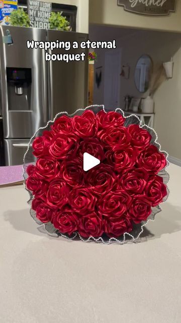 Eternal Rose Bouquet, Bouquet Wrapping Tutorial, Diy Rose Bouquet, Rose Ribbon, Bouquet Tutorial, Bouquet Roses, Eternal Rose, Ribbon Bouquet, Bouquet Wrap