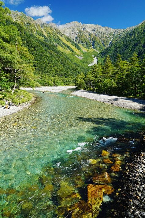 Best time to visit Kamikochi Japan  #travel #beautiful #wanderlust  #travel #travelphotography #photography #nature #love #photooftheday #wanderlust #trip #travelblogger Kamikochi Japan, Kamikochi, World Most Beautiful Place, Nature View, Places In The World, Beautiful Places Nature, Beautiful Places In The World, Alam Yang Indah, Alam Semula Jadi