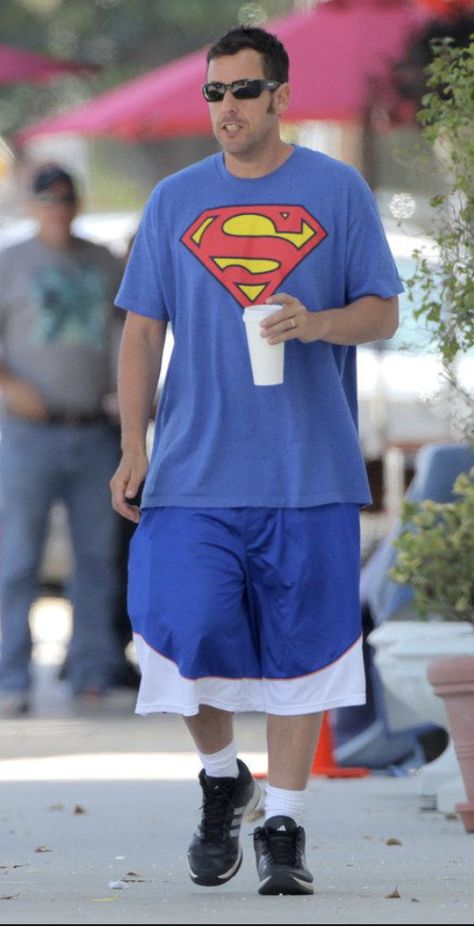 Adam Sandler Clothes, Funny Adam Sandler Pictures, Adam Sandler 2000s, Adam Sandler 90s Outfits, Adam Sanders Outfits Spirit Week, Comedian Show Outfit, Larry David Costume, Adam Sandler Birthday Party Theme, Adam Sandler Outfits For Women