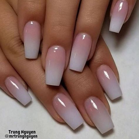 Unghie Sfumate, Winter Outfits Ideas, Ombre Acrylic Nails, Glamour Nails, Ombre Nail Designs, Winter Ideas, Acrylic Nails Coffin Short, Short Acrylic Nails Designs, Nagel Inspo