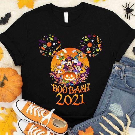 Pumpkin Family, Disney Halloween Shirts, Disney World Shirts, Scary Halloween Party, Couples Sweatshirts, Mickey Head, Halloween 2023, Lady And The Tramp, Disney Family