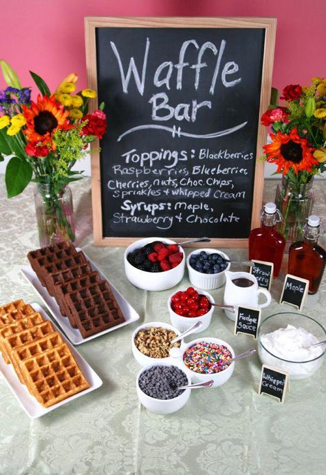 Brunch Graduation Party Ideas, Waffle Bar Ideas Brunch Party, Cake Mix Waffles, Parfait Bar, Waffle Bar, Ideas Decoracion, Cheer Party, Waffle Cake, Breakfast Party