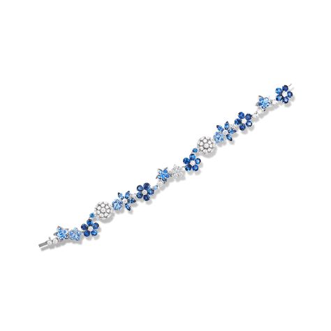 VC Sparkling Flowers, Van Cleef And Arpels Jewelry, Van Cleef & Arpels, Tiaras Jewellery, Teal Earrings, Jewelry Advice, Van Cleef And Arpels, Sapphire Bracelet, Jewelry Lookbook