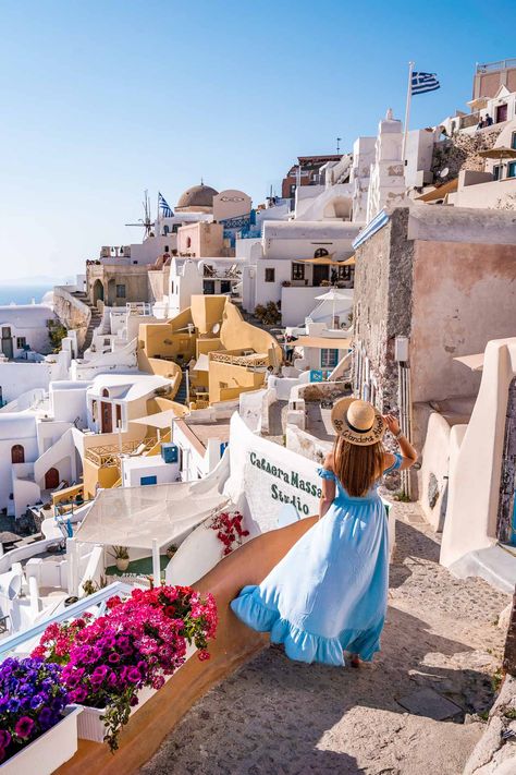 The Ultimate Santorini Travel Guide for First Timers | She Wanders Abroad Santorini Best Photo Spots, Santorini Photoshoot Ideas, Mikonos Outfit Ideas, Photos In Santorini, Photoshoot In Greece, Santorini October Outfit, Vacation Outfits Greece Santorini, Greece Travel Pictures, Outfit For Santorini