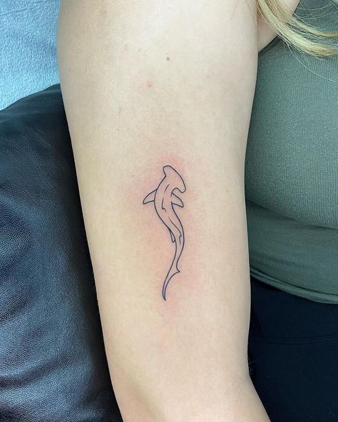 Marine Tattoo Simple Sealife Tattoo, Fine Line Hammerhead Tattoo, Melophobia Tattoo, Marine Sleeve Tattoo, Small Marine Tattoos, Small Sealife Tattoos, Small Shark Tattoo For Women, Line Work Shark Tattoo, Small Aquatic Tattoo