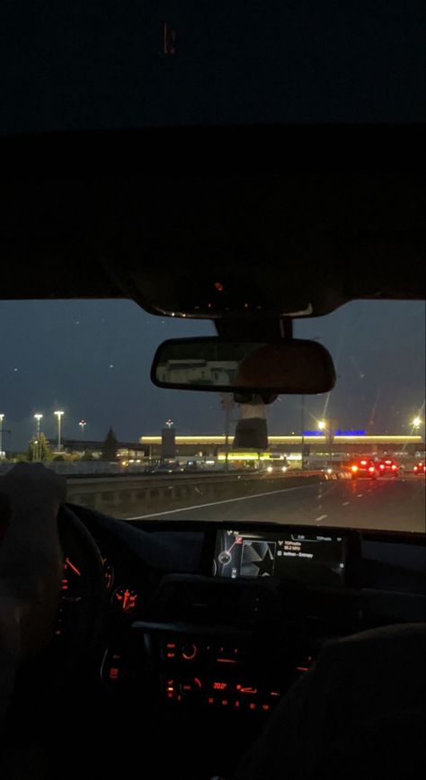 #aesthetic #aeroplane #airport #summer #summervibes #night #nightview #flight #drive Random Aesthetics, Driving To The Airport At 5 Am Aesthetic, Aeroplane Aesthetic, Airport Night, Heathrow Airport Aesthetic, Airport At Night, Airport Aesthetic Night, Night Airport Aesthetic, Midnight Airport Aesthetic