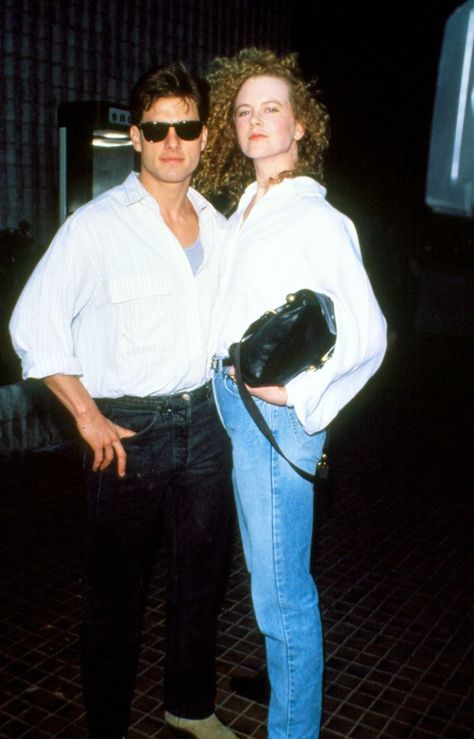 Celebrities Jeans Shirts Vintage: Nicole Kidman in a white shirt, blue jeans and black boots Western Belts Outfit, Celebrity Jeans, Brad Pitt And Jennifer, Posh And Becks, White Scrunchie, High Neck Shirts, Celebrity Aesthetic, David And Victoria Beckham, Young Leonardo Dicaprio