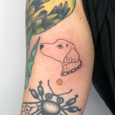 Catahoula Tattoo, Stickandpoke Tattoo, Hand Poke, Stick And Poke, Dog Tattoo, Maximalism, Dog Tattoos, Piercing Tattoo, Paw Print Tattoo