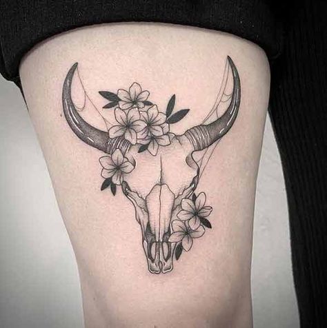 Taurus skull tattoo by @dollheart.tattoos Toros Tattoo, Bull Skull Tattoo, Longhorn Tattoo, Cow Skull Tattoos, Skull Tattoo Ideas, Tattoo Main, Taurus Bull Tattoos, Deer Skull Tattoos, Bull Skull Tattoos