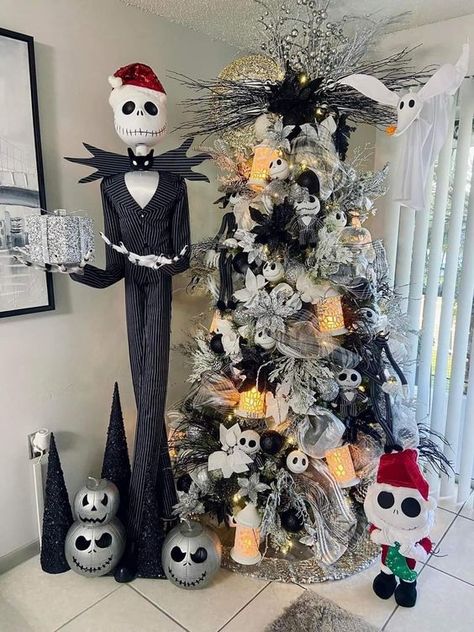 Nightmare Before Christmas decor with a themed tree, Jack Skellington, some lights and silver pumpkins is wow Nightmare Before Christmas Decor, Black Christmas Decorations, Nightmare Before Christmas Tree, Halloween Christmas Tree, Nightmare Before Christmas Ornaments, Silver Pumpkins, Nightmare Before Christmas Decorations, Nightmare Before Christmas Halloween, Christmas Tree Decorations Diy